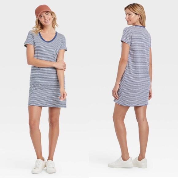 Target Universal Thread 100% Cotton Blue White Striped T-Shirt Dress Small - Picture 1 of 9